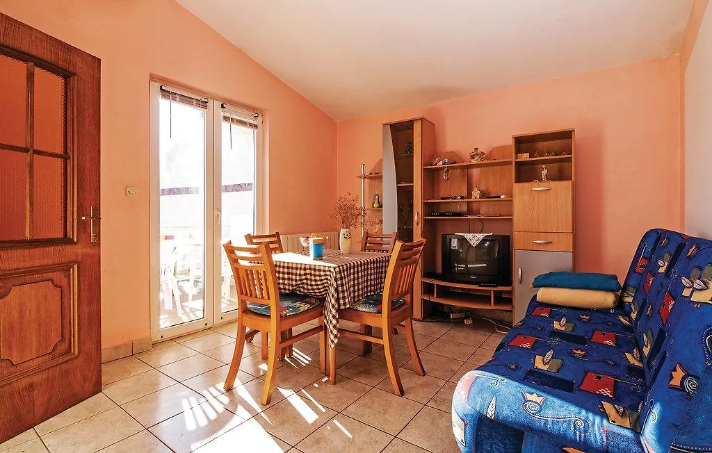 Apartments Zz Posedarje