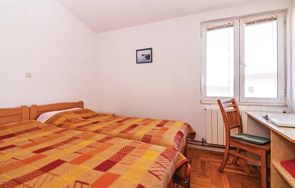 Apartments Zz Posedarje